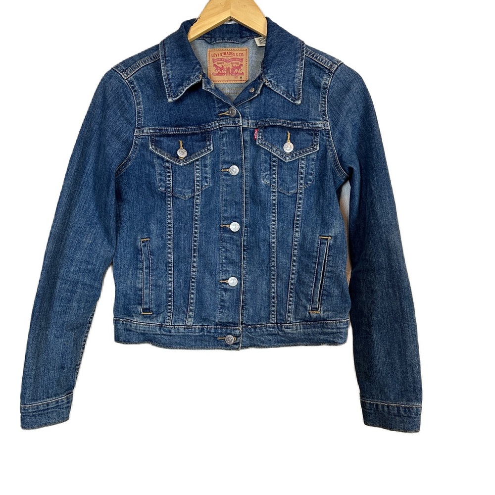 Levi’s Jean Jacket Dark Denim Trucker‎ Distressed Women’s Sz Medium